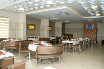 Hotel Luxura